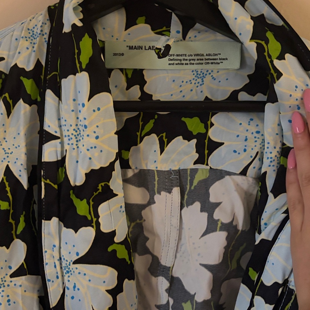 Off-White Floral Robe💎 - Picture 5 of 6